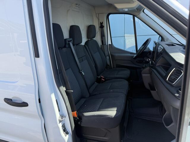 Ford E-Transit 68kWh 184PK L3H3 317km WLTP 96,3% (SOH) BEV Snelladen Camera Cruise control Climate control Carplay Navigatie Laadkabel Parkeersensoren