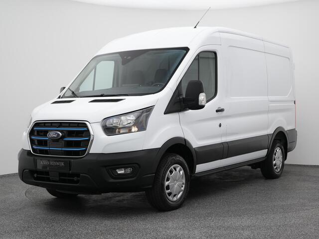 Ford E-Transit 350 L2H2 Trend 68 kWh | CAMERA | CARPLAY | STOELVERW.