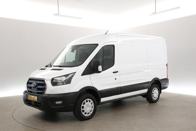Ford E-Transit L2H2 Trend 68 kWh | Snelladen | SOH 98% | Airco | Camera | 3 Zits | Cruise | Carplay | Navi