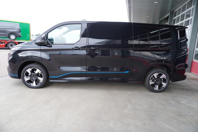 Ford E-Transit Cust. L2H1 Sport 218PK Automaat Schuifdeur links en rechts Airco | adap.cruise | Navi | 360 camera | 19"Lm velgen