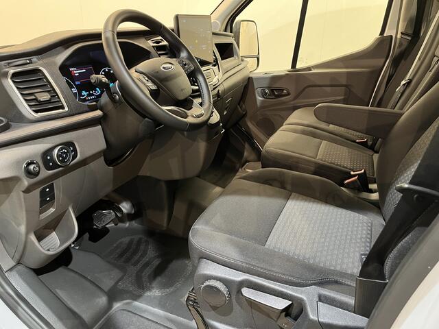 Ford E-Transit 390 (3500 kg) L2H2 Trend 68 kWh / 100% Elektrisch !! / Airco / Cruise Control / CarPlay / Camera / Navigatie / 3-Zits / 2.500 KM !!