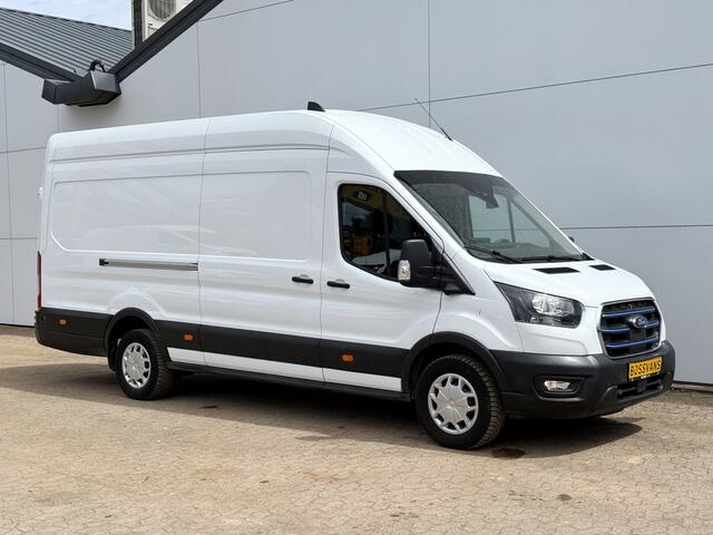 Ford E-Transit 68kWh 184PK L4H3 317km WLTP 96,5% (SOH) BEV Snelladen Carplay Climate control Cruise control Navigatie 360° camera Stoelverwarming Parkeersensoren v+a