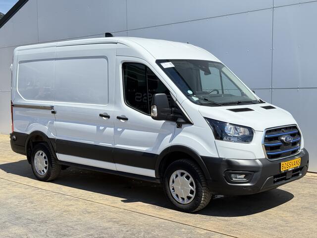 Ford E-Transit 68kWh 184PK L2H2 316km WLTP 94,9% (SOH) Climate Control Cruise Control CarPlay Navigatie Parkeersensoren v+a