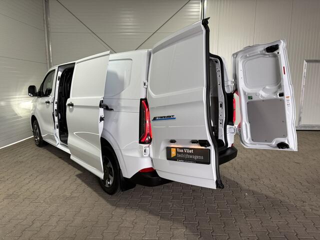 Ford E-Transit Cust. 340 L2H1 71 kWh 136Pk Dubbele schuifdeur VVB501 Prijs zoals getoond