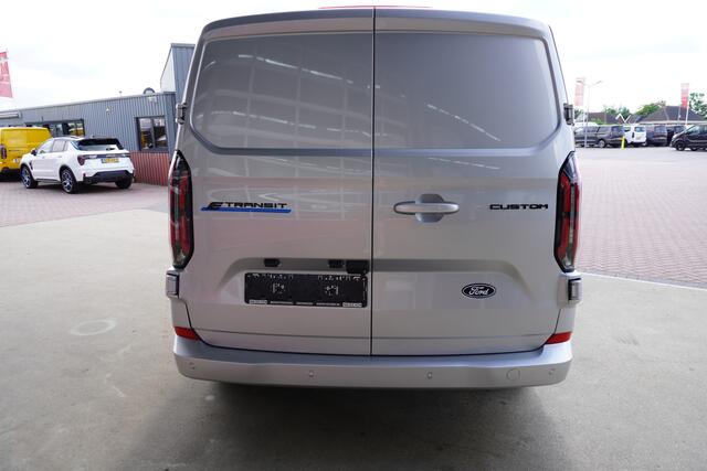 Ford E-Transit Cust. 340 L2H1 Limited 71 kWh 218PK Automaat nr. V089 | Airco | Adap.Cruise | Navi | camera