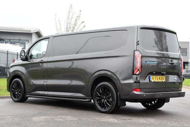 Ford E-Transit Cust. 340 L2H1 Limited 65 kWh PB Edition Virtual, Adaptieve Cruise, Camera, Carplay, Stoelverwarming, LED, 218pk, NAVI, Uniek!