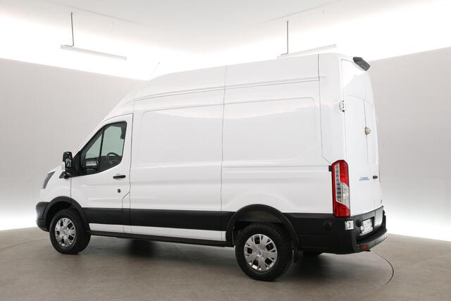 Ford E-Transit 68 kWh L2H3 | Snelladen | SOH 97% | Clima | 360° Camera | Cruise | 3 Zits | Carplay | Navi