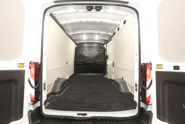 Ford E-Transit L3H2 68 kWh | Snelladen | SOH 95% | 360° | Clima | 3 Zits | Cruise | Carplay | Parkeersens.