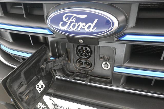 Ford E-Transit L3H2 68 kWh | Snelladen | SOH 95% | 360° | Clima | 3 Zits | Cruise | Carplay | Parkeersens.