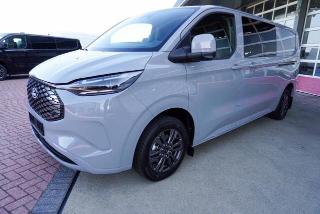 Ford E-Transit Cust. 320 L2H1 Limited 71 kWh 160KW/180PK Dubbelcab. Automaat nr. V086 | Airco | Adap.Cruise | Navi | 360 Camera | Schuifdeur L+R