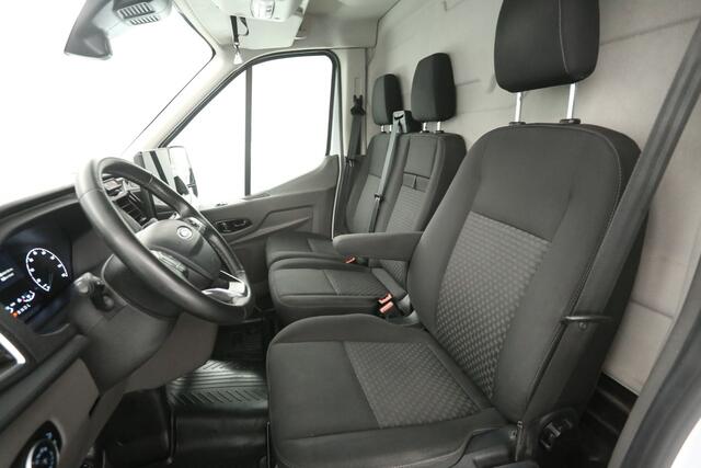 Ford E-Transit 75 kWh L3H3 | Snelladen | Clima | Camera | Carplay | Cruise | 3 Zits | Parkeersens.