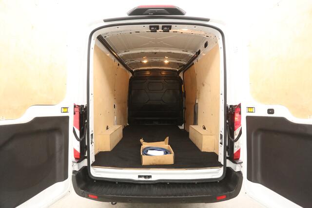 Ford E-Transit L2H2 68 kWh | Snelladen | SOH 96% | Clima | 360° Camera | 3 Zits | Cruise | Carplay | Navi