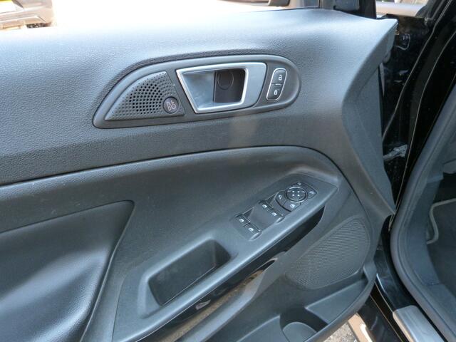 Ford ECOSPORT 1.0 EcoBoost Titanium