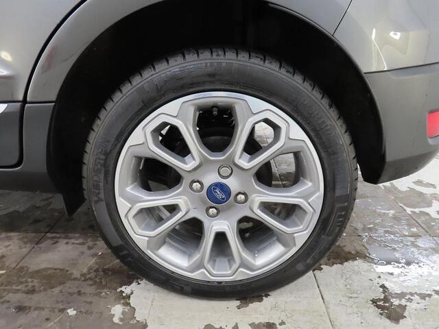 Ford ECOSPORT 1.0 EcoBoost Titanium B&O Navi Camera Trekhaak Winter Parking pack Dodehoek detectie Privacy Glass