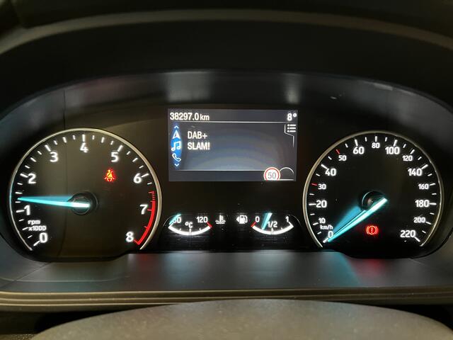 Ford ECOSPORT 1.0 EcoBoost ST-Line | Navigatie/Android/Apple Carplay | LM Velgen 17" | PDC Voor en Achter | Voorstoelen en Stuurwiel Verwarmd | Cruise Control |