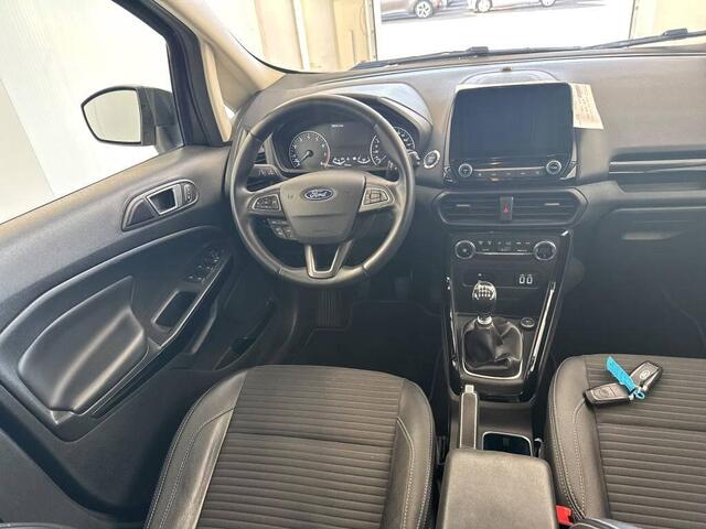 Ford ECOSPORT 125pk EcoBoost Titanium Navi Camera Trekhaak Leer DAB+ Dealeronderhouden