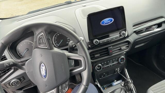 Ford ECOSPORT 1.0 EcoBoost Titanium 125pk Trekhaak | Winterpack | Achteruitrijcamera | Cruise control | Dealer onderhouden