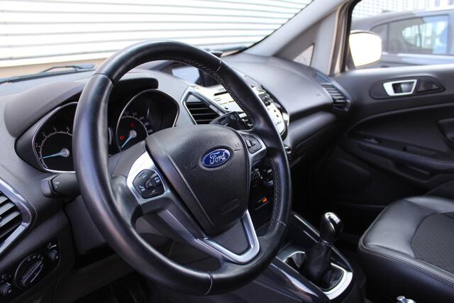 Ford ECOSPORT 1.0 EcoBoost 125PK Titanium | Origin NL | Trekhaak | Navigatie | Bluetooth | Parkeersensoren