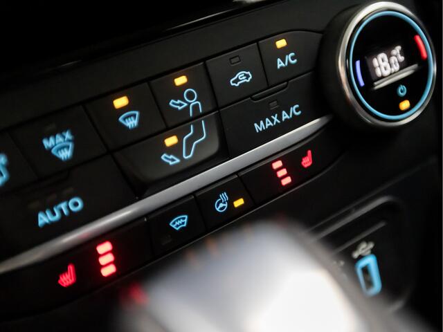 Ford ECOSPORT 1.0 EcoBoost Titanium Automaat (APPLE CARPLAY, GROOT NAVI, LEDER, STUUR/STOELVERWARMING, BANG&OLUFSEN, CLIMATE, SPORTSTOELEN, CAMERA, GETINT GLAS, CRUISE, NIEUWSTAAT)