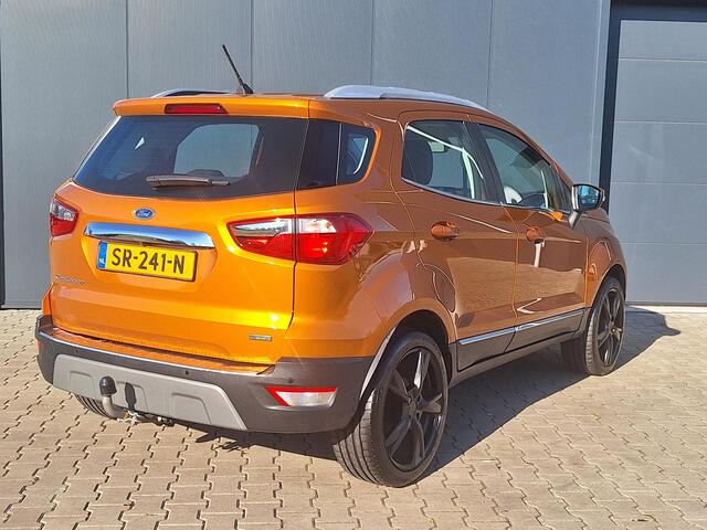 Ford ECOSPORT 1.0 EcoBoost Titanium Met trekhaak!