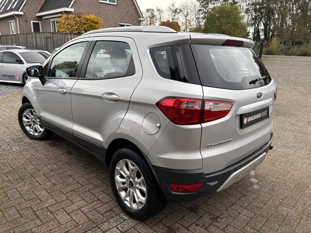 Ford ECOSPORT 1.0 EcoBoost Titanium Navigatie / Keyless / Parkeersensors