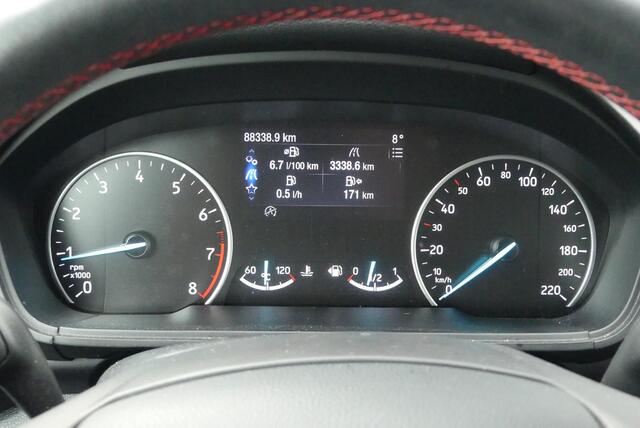 Ford ECOSPORT 1.0 EcoBoost ST-Line WINTER PACK, CRUISE, CLIMA, NAVI, PDC V&A, APPLE CARPLAY/ANDROID AUTO, 88.338KM