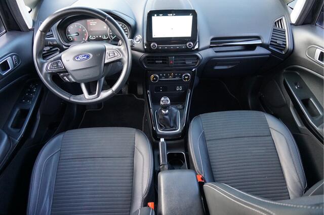 Ford ECOSPORT 1.0 EcoBoost ST-Line Black + Trekhaak + Winterbanden