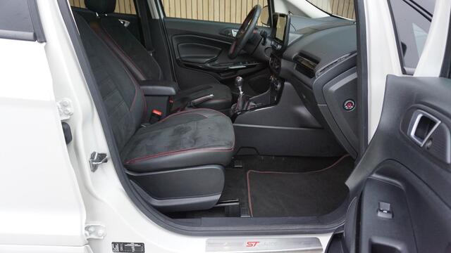 Ford ECOSPORT 1.0 125pk EcoBoost ST-Line Leder/Alcantara *Winterpack* Stoel&Stuurverwarming B&O Sfeerverlichting Keyless *NL auto* 1e eigenaar 63378km!