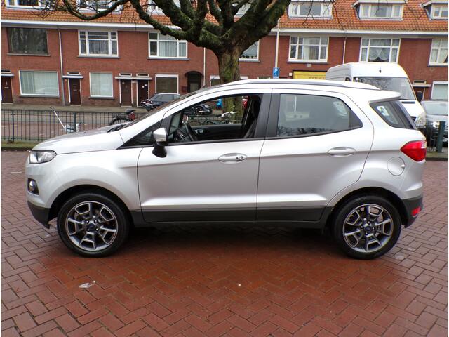 Ford ECOSPORT 1.0 EcoBoost Titanium CAMERA NAVI CRUISECONT STOELVERWARMING