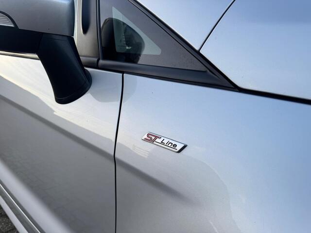 Ford ECOSPORT 1.0 EcoBoost ST-Line KEYLESS LMV NAVI CRUISE TREKHAAK CLIMA 2 SLEUTELS + BOEKJES!