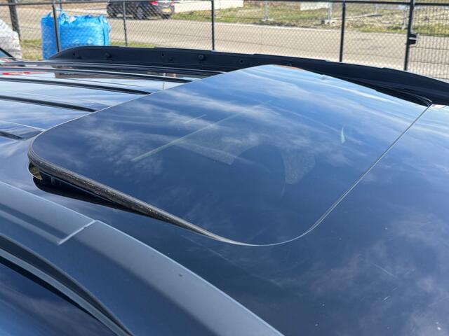 Ford ECOSPORT 1.0 EcoBoost ST-Line Black | Xenon | Schuifdak | 18inch velgen | Camera | Stoel/stuurverw.