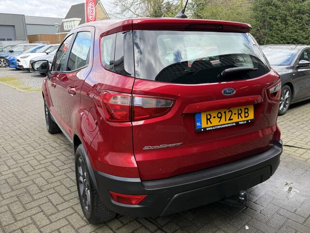 Ford ECOSPORT 1.0 EcoBoost Connected trekhaak stoel .verwarming + stuur .+voor ruit .camera . sportvelegen . bordouroodmetalic .