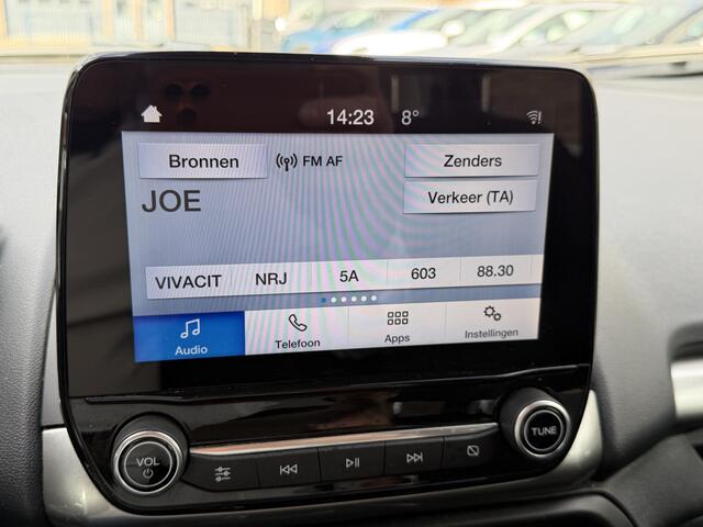 Ford ECOSPORT 1.0 EcoBoost Connected trekhaak stoel .verwarming + stuur .+voor ruit .camera . sportvelegen . bordouroodmetalic .