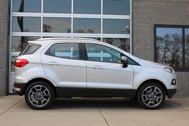 Ford ECOSPORT 1.0 EcoBoost Titanium Trekhaak Stoelverwarming Dealer Onderhouden