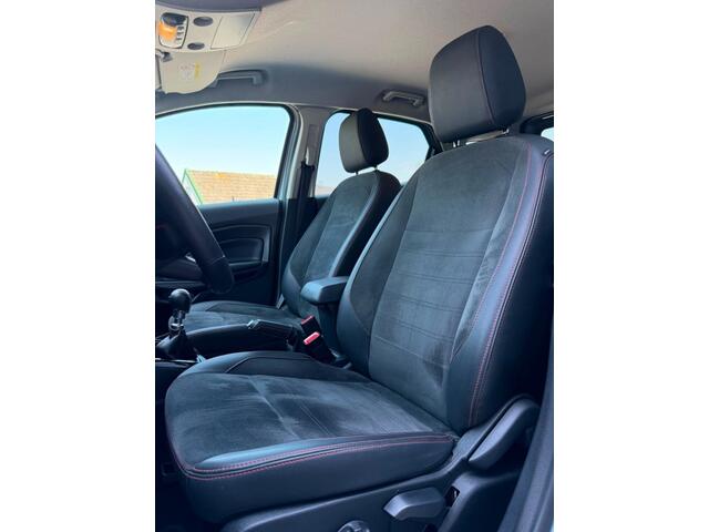 Ford ECOSPORT 1.0 EcoBoost ST-Line 125pk Startstop / Pdc A / Cruise / Navi / Carplay