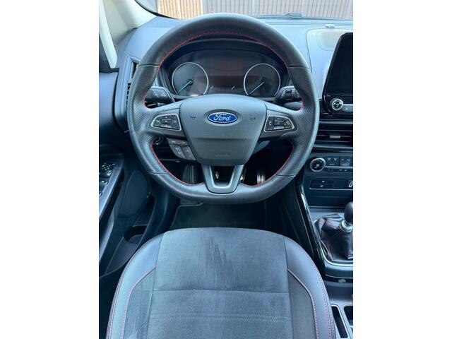 Ford ECOSPORT 1.0 EcoBoost ST-Line 125pk Startstop / Pdc A / Cruise / Navi / Carplay