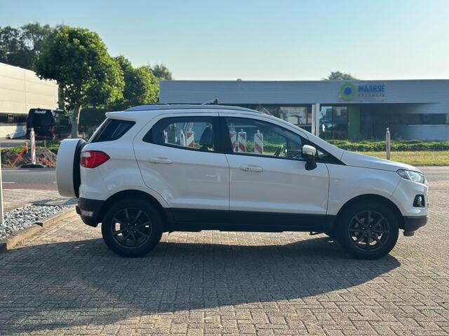 Ford ECOSPORT 1.0 EcoBoost Titanium '' Clima - Keyless Entry en Go - Voorruit verwarming ''