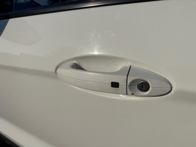 Ford ECOSPORT 1.0 EcoBoost Titanium '' Clima - Keyless Entry en Go - Voorruit verwarming ''