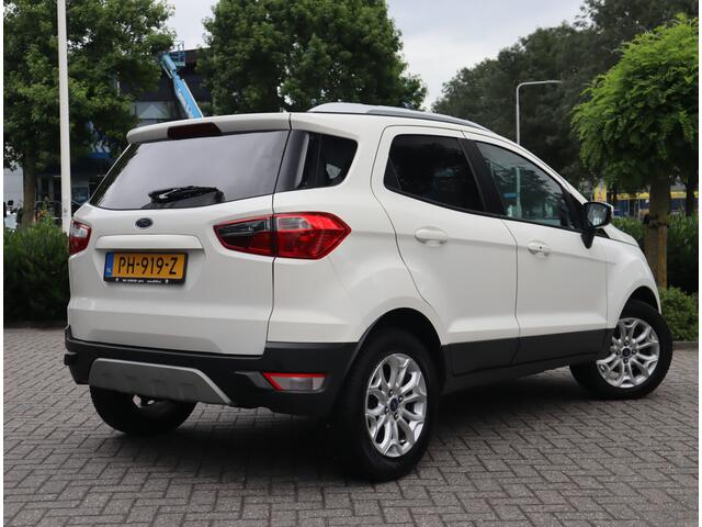 Ford ECOSPORT 1.0 EcoBoost Titanium Navi / Stoelverw / Keyless / Pdc / Volledig jaar Apk / Volledig onderhouden