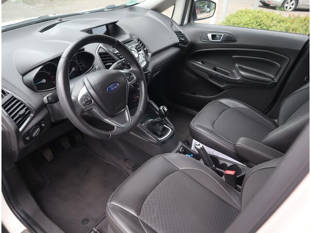 Ford ECOSPORT 1.0 EcoBoost Titanium Navi / Stoelverw / Keyless / Pdc / Volledig jaar Apk / Volledig onderhouden