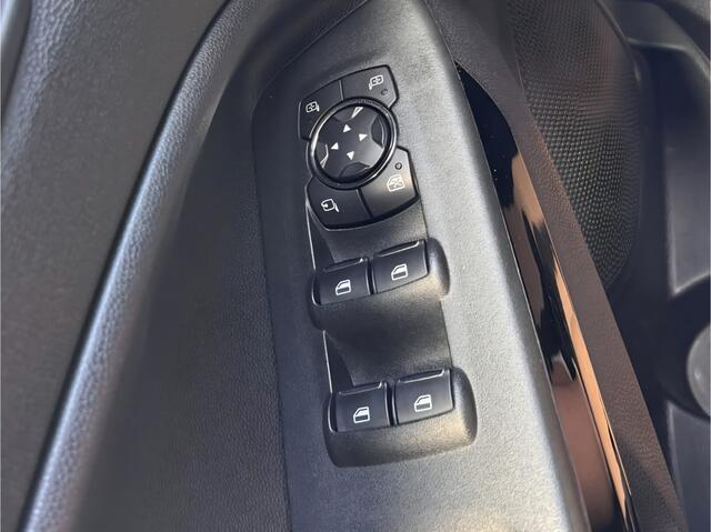 Ford ECOSPORT 1.0 EcoBoost ST-Line Black,Camera,Trekhaak,Leder, 1 jaar garantie