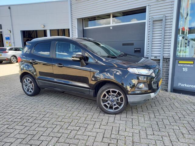 Ford ECOSPORT 1.0 126PK EcoBoost Titanium - CLIMA - CRUISE - STOELVERW - NAVI - BLUETOOTH - PDC - TREKHAAK
