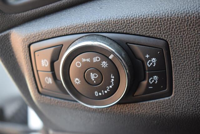 Ford ECOSPORT 1.0 EcoBoost ST-Line Two-Tone, Airco, Navi, Cruise, B&O Audio, Camera, Km 23000 !!