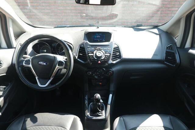 Ford ECOSPORT 1.0 EcoBoost 125pk Titanium S | Navi | Climate | Cruise | Keyless | Camera | Winter Pakket | Trekhaak