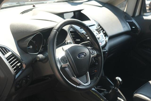 Ford ECOSPORT 1.0 EcoBoost 125pk Titanium S | Navi | Climate | Cruise | Keyless | Camera | Winter Pakket | Trekhaak