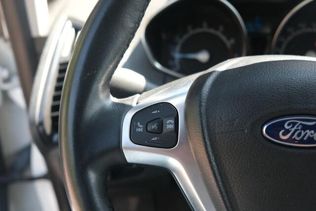 Ford ECOSPORT 1.0 EcoBoost 125pk Titanium S | Navi | Climate | Cruise | Keyless | Camera | Winter Pakket | Trekhaak