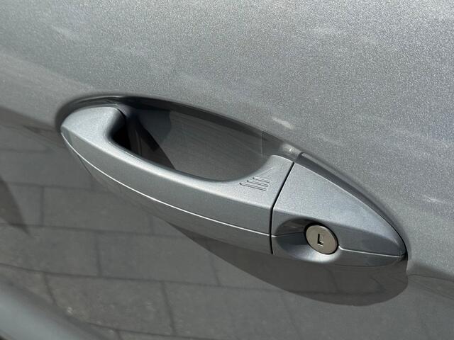 Ford ECOSPORT EcoBoost 125 pk Titanium | Trekhaak | Camera | Winter Pack | B&O | Half leer | Keyless Entry | Blis |