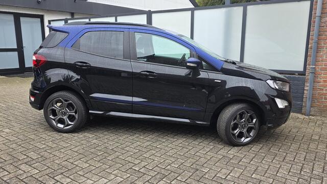 Ford ECOSPORT 1.0 EcoBoost 125pk ST-Line Automatik Navi, Xenon, PDC V+A, Winterpack Bi-Tone, All Weather
