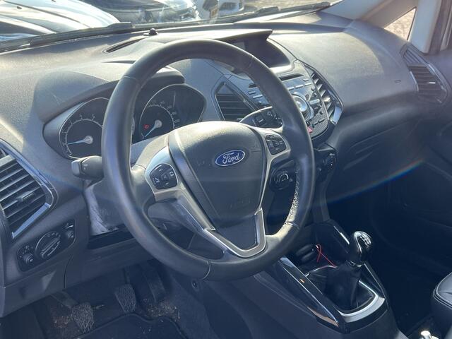 Ford ECOSPORT 1.0 EcoBoost Titanium | Nieuw Binnen! | Camera | Stoelverwarming | Trekhaak