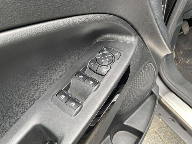 Ford ECOSPORT EcoBoost Titanium 125PK | Trekhaak | all season | Clima | Navi | Apple/Android auto |